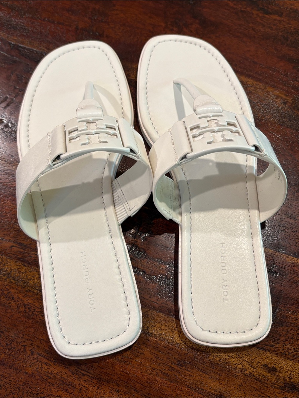 Tory Burch White Leather Georgia Sandals size 8 - Picture 3 of 9